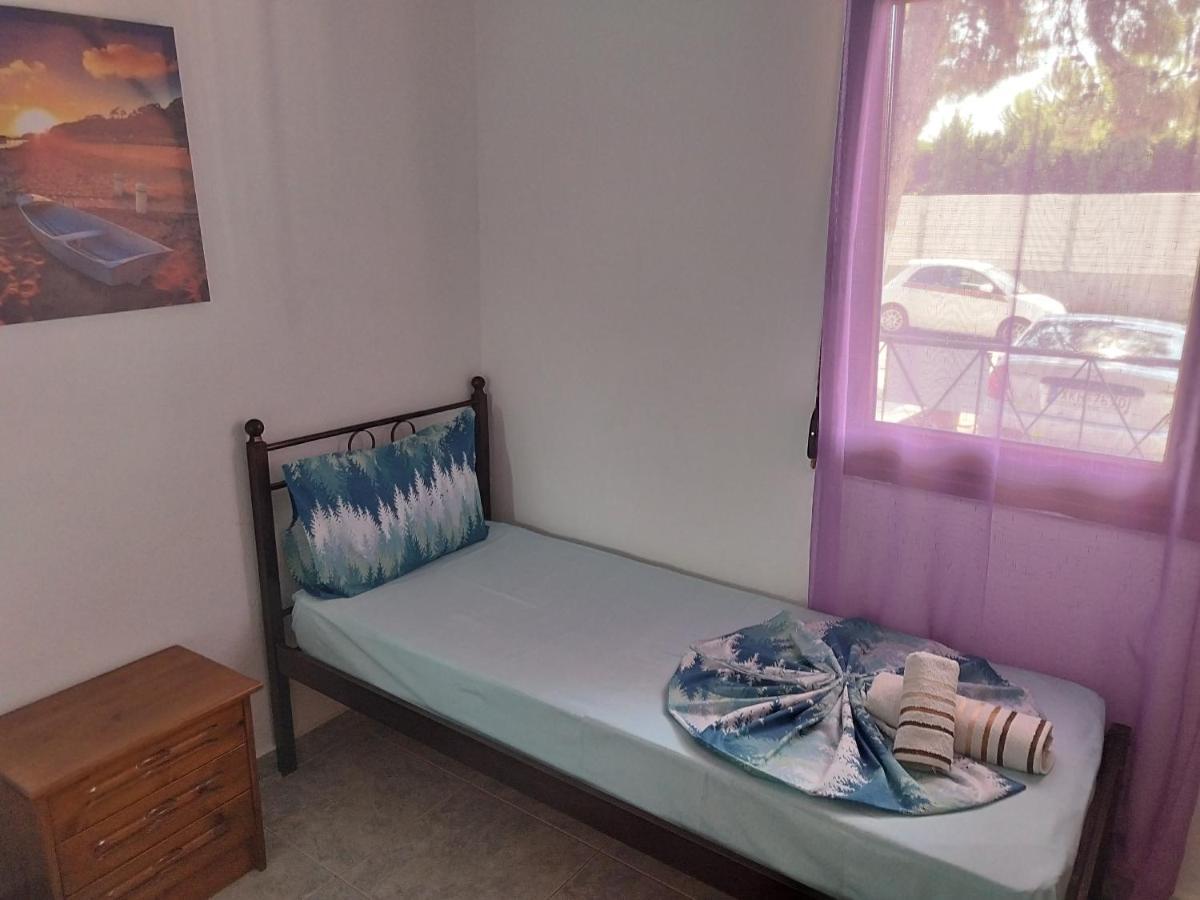 Dafni'S Home 50 Meters From The Beach 게라크니 외부 사진