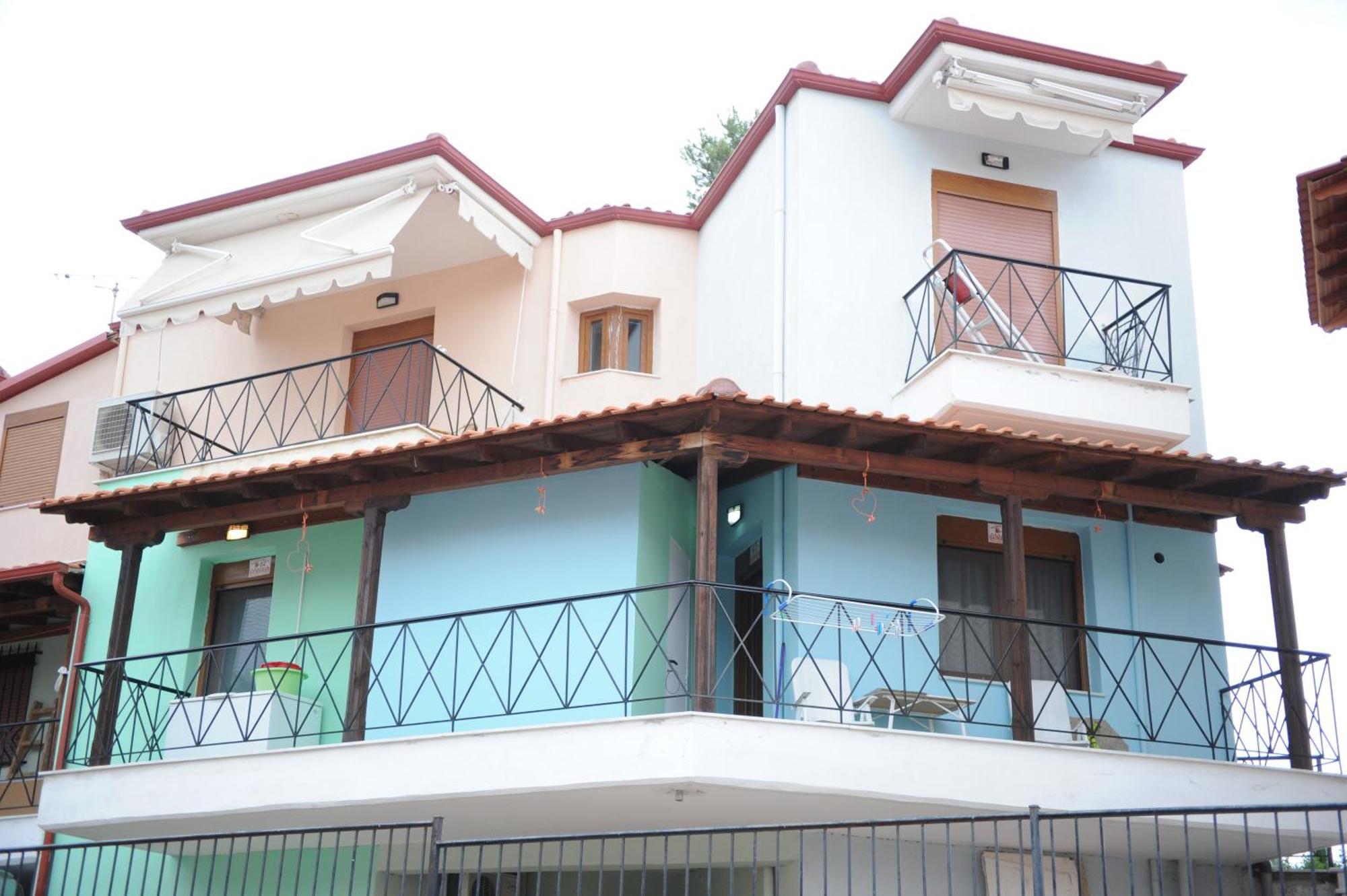 Dafni'S Home 50 Meters From The Beach 게라크니 외부 사진